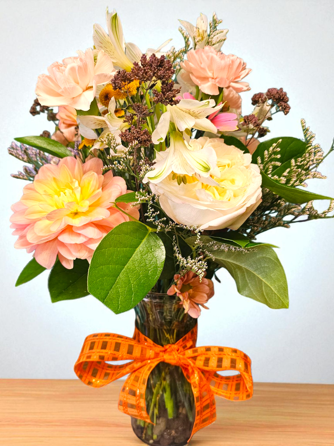 Deluxe Florist's Choice Arrangement